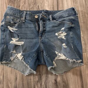 Torrid vintage stretch distressed shorts